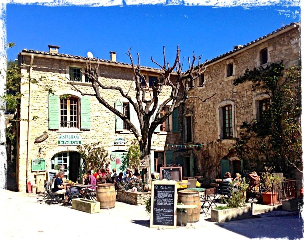 Bed and Breakfast Le Petit Cafe à Oppède Extérieur photo