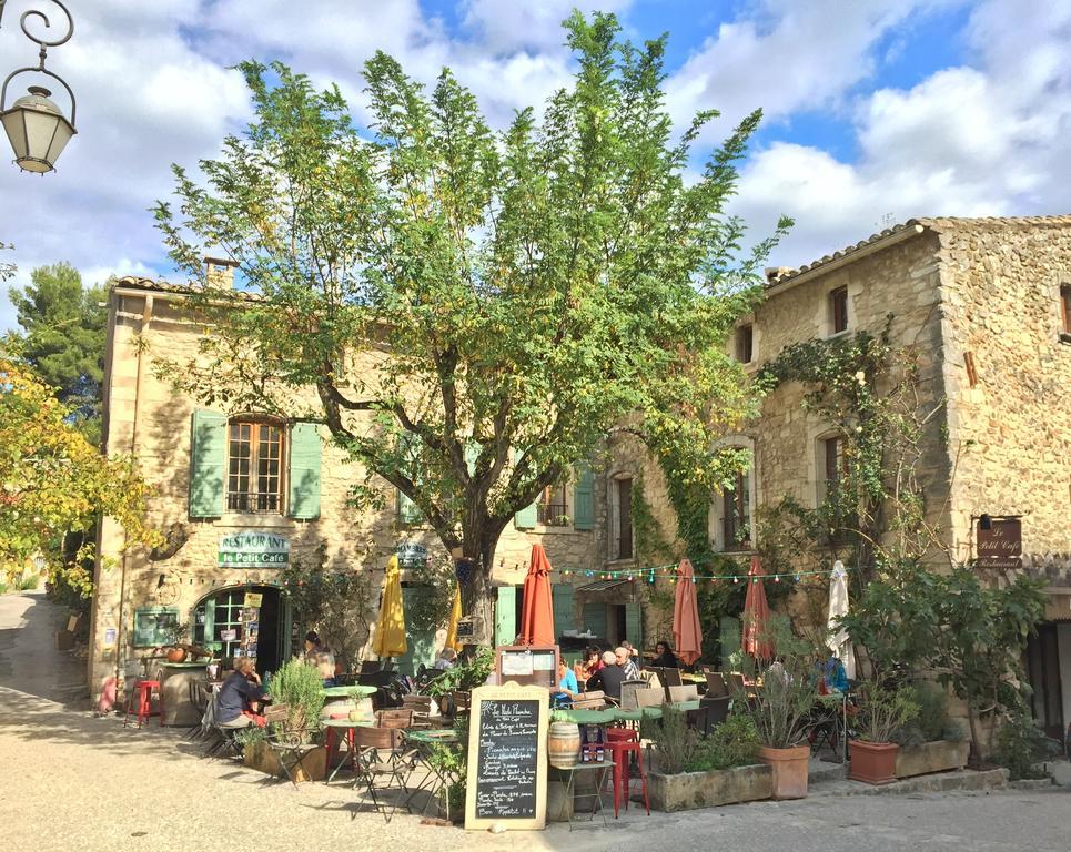 Bed and Breakfast Le Petit Cafe à Oppède Extérieur photo